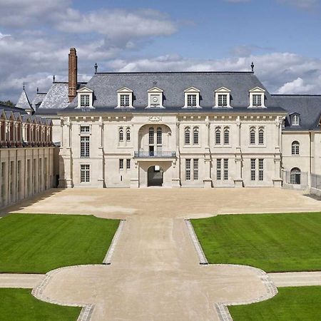 Un Appartement En Centre Ville , A 2 Pas Du Chateau De Villers Cotterets Zewnętrze zdjęcie