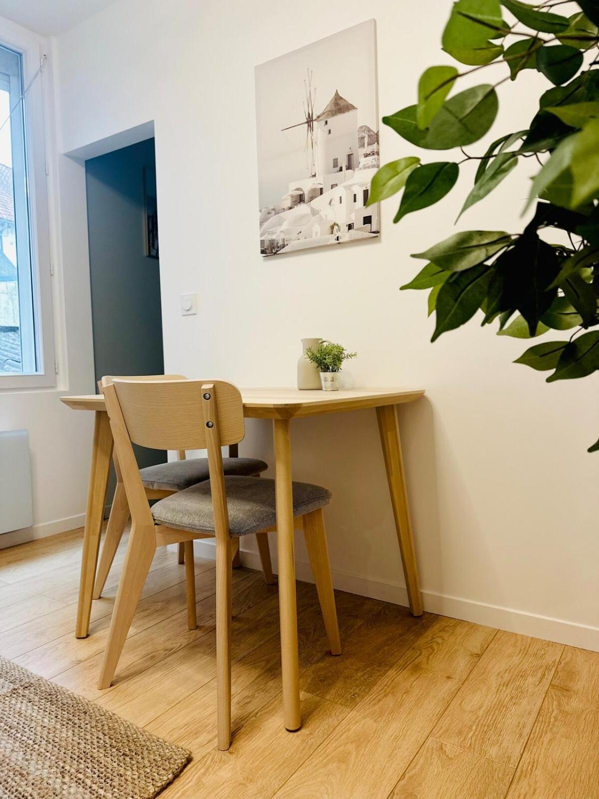 Un Appartement En Centre Ville , A 2 Pas Du Chateau De Villers Cotterets Zewnętrze zdjęcie